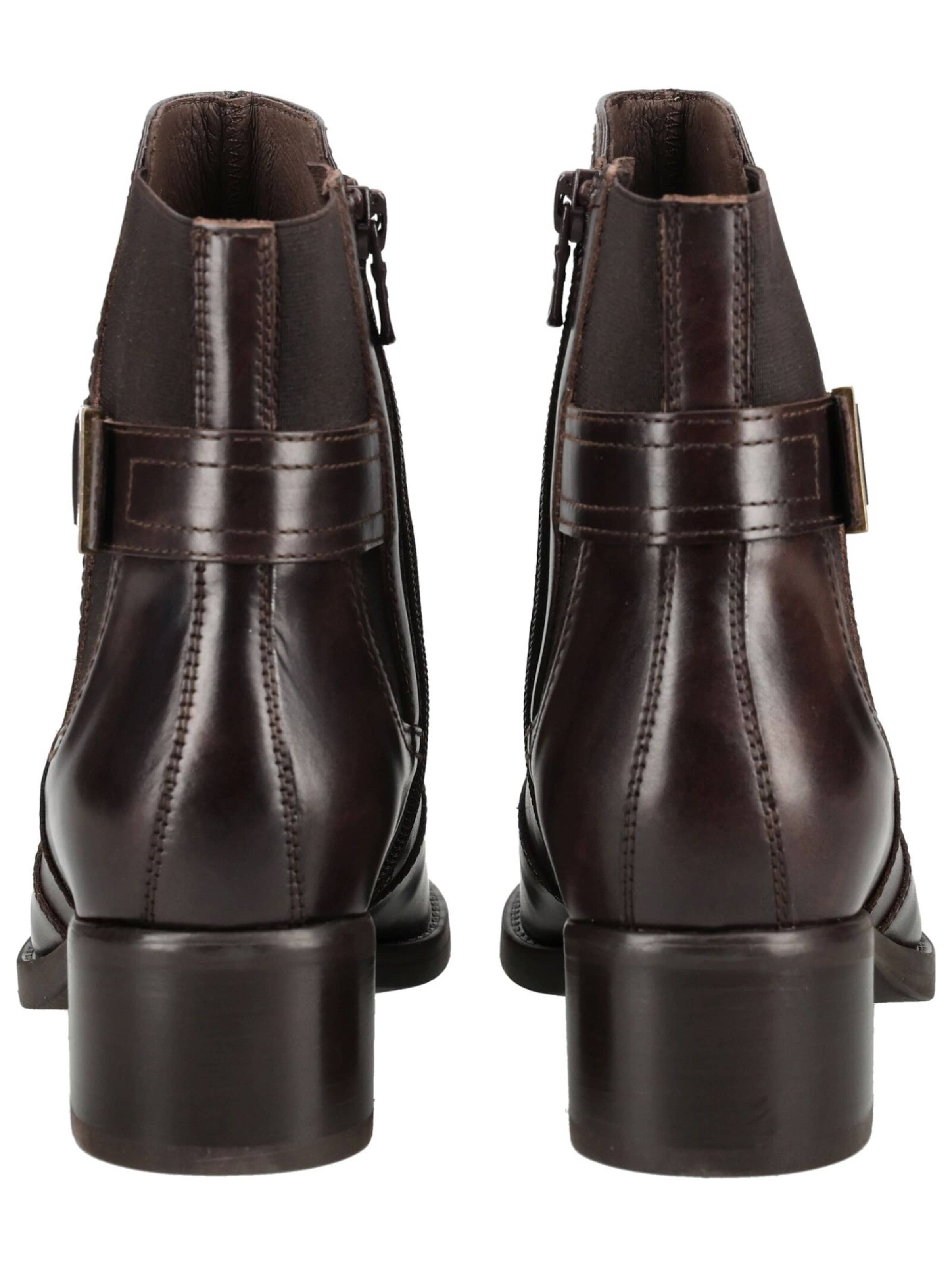 Nero Giardini Ankle Boots in Brown