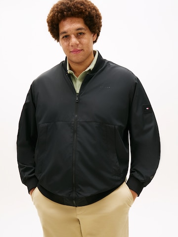 Tommy Hilfiger Big & Tall Between-season jacket in Black: front