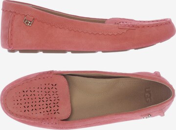 UGG Flats & Loafers in 41 in Pink: front