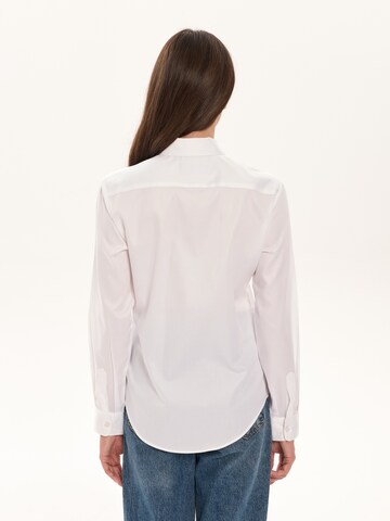 Chemisier 'Ninon' NOWIHT en blanc