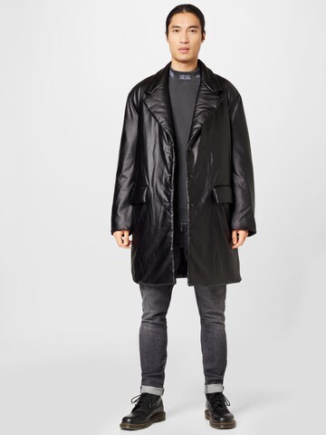 DIESEL Between-seasons coat 'CLEVE' in Black: front