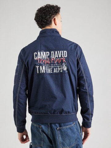 CAMP DAVID Overgangsjakke i blå