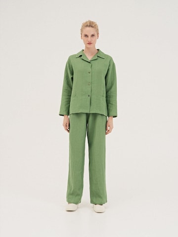 AmourLinen Pajama 'Snooze' in Green: front