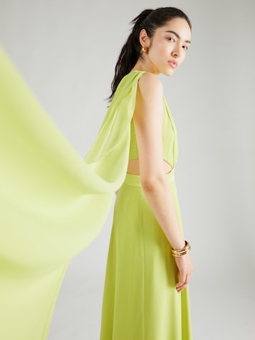 SWING فستان سهرة بلون أخضر