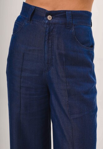 FRESHLIONS Regular Broek 'Giona' in Blauw