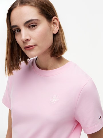 Maglietta di TOMMY HILFIGER in rosa