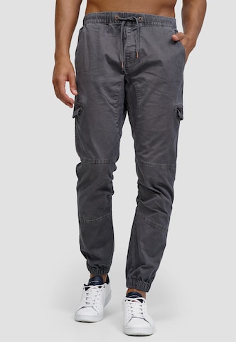 INDICODE JEANS Regular Cargobroek ' Cantu ' in Grijs: voorkant