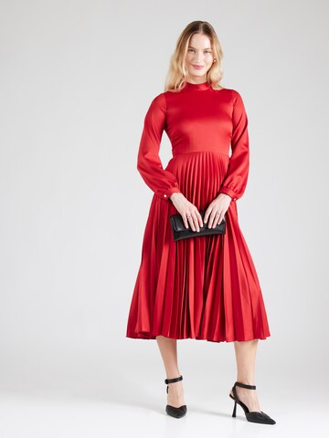 Closet London Evening Dress in Red