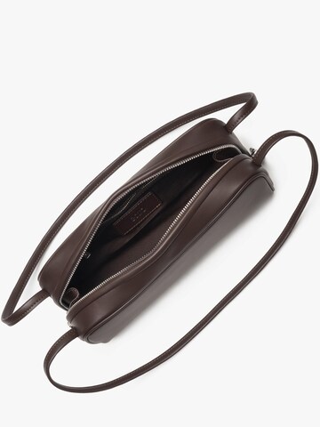 Estro Shoulder Bag '980109' in Brown