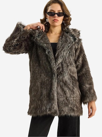 Bianco Lucci Winter Coat in Grey