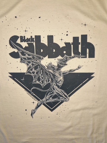 BLACK SABBATH - Camiseta 'Henry Vol 4' en beige