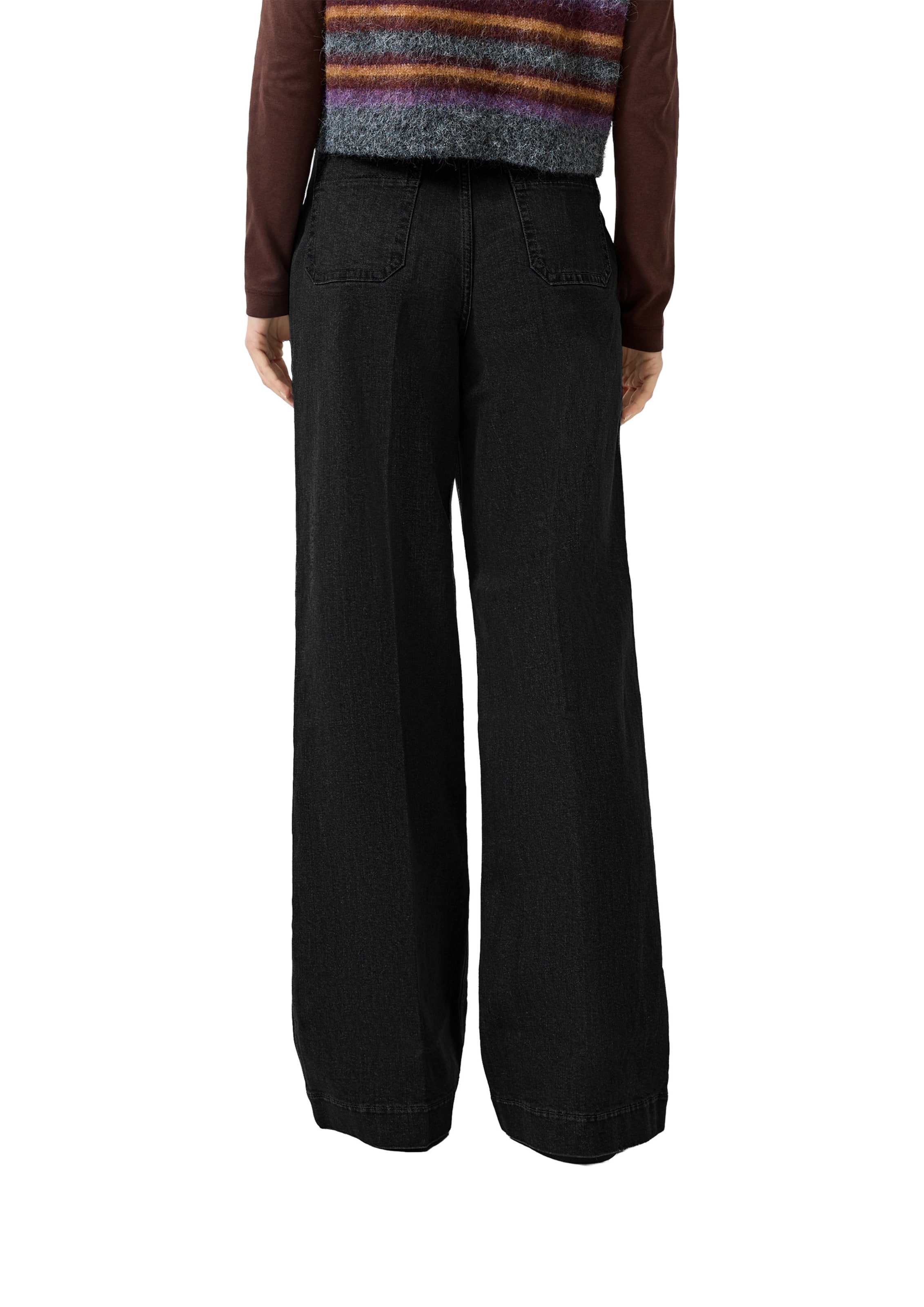 QS Flared Jeans in Black: back