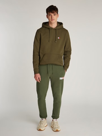 Tommy Jeans Tapered Trousers in Green