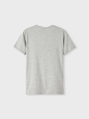NAME IT Shirts i grå