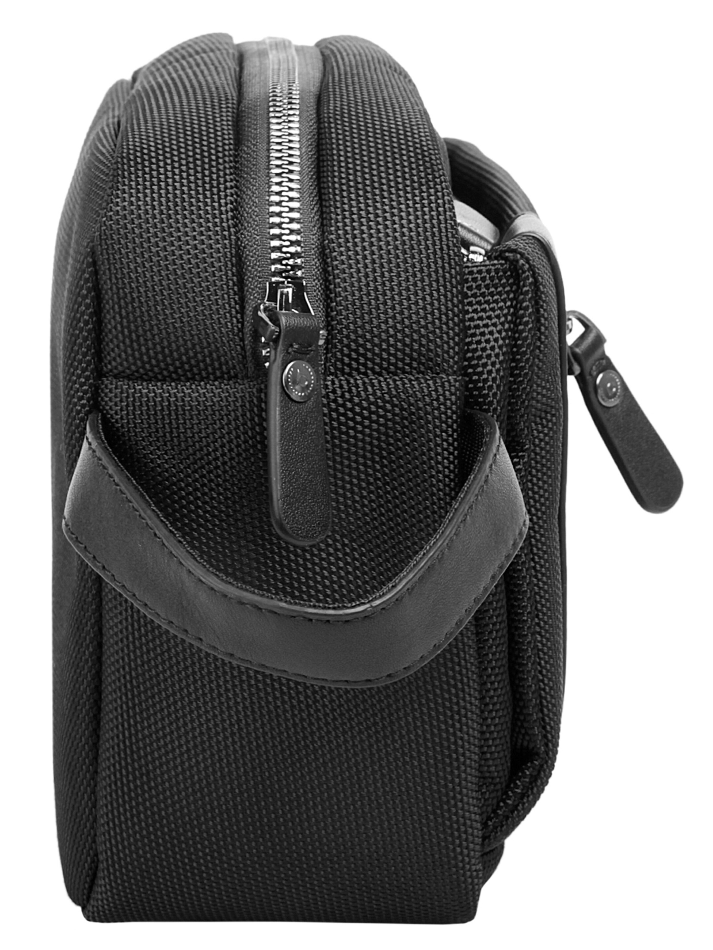 Trousses de toilette 'NERO' bugatti en noir