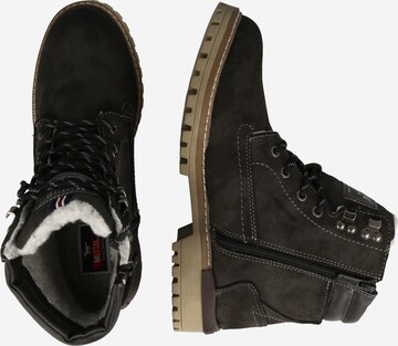 MUSTANG - Botas com atacadores em cinzento