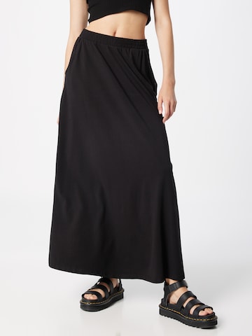 QS Skirt in Black: front