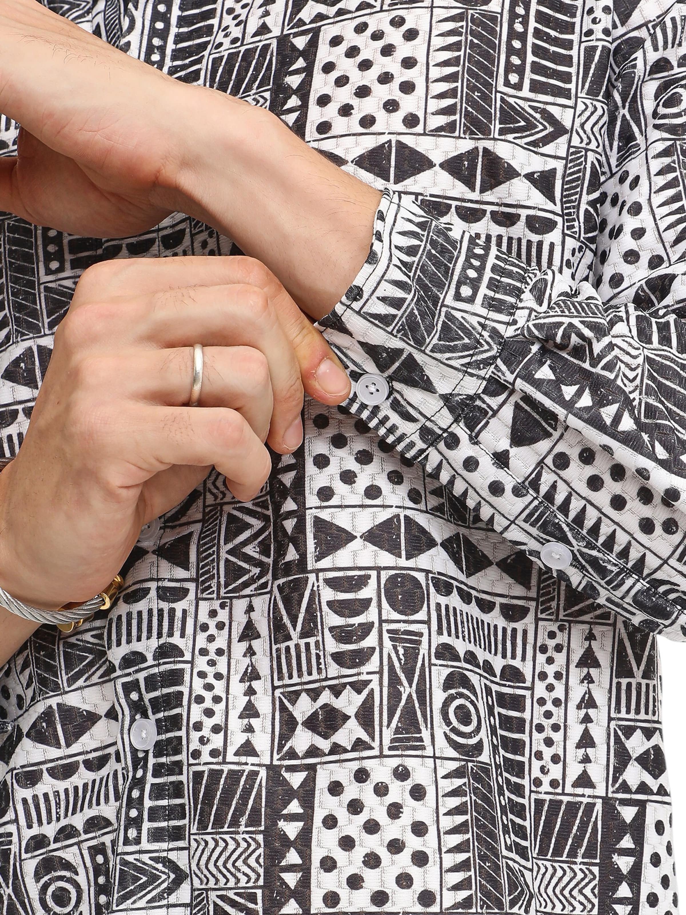 Campus Sutra Regular fit Overhemd in Zwart