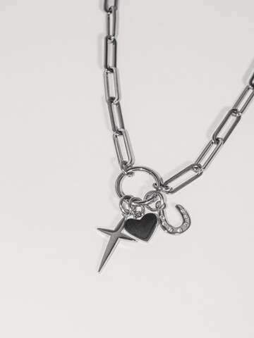 Tamaris Pendant in Silver