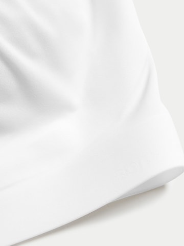 Top sportivo di Marks & Spencer in bianco