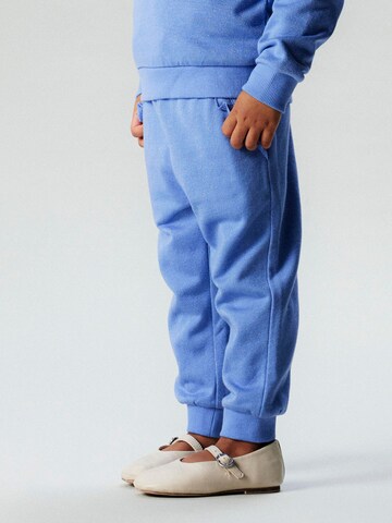 NAME IT - Tapered Pantalón en azul: frente