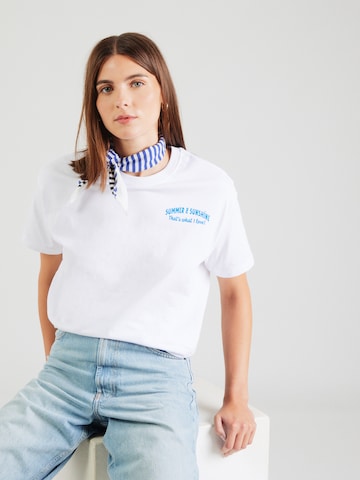 Tricou supradimensional de la Sublevel pe alb
