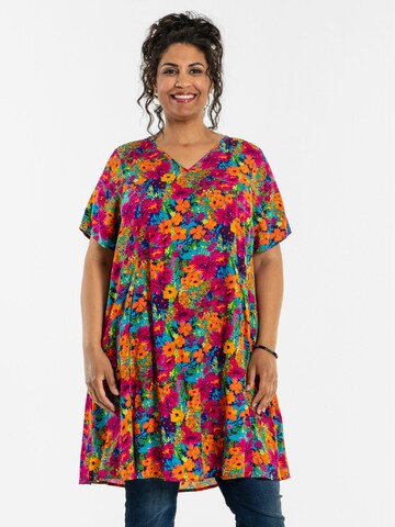 Robe 'Birgitte' STUDIO en mélange de couleurs : devant