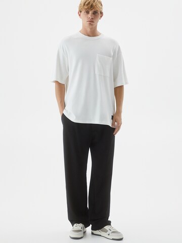 Pull&Bear Loose fit Pleat-front trousers in Black