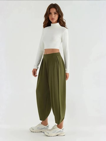 Tapered Pantaloni di Hiccup in verde