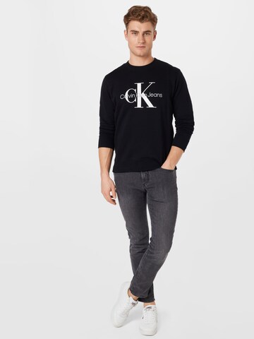 Calvin Klein Jeans Sweatshirt in Schwarz