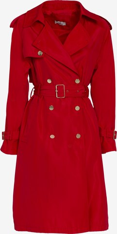 Cappotto di mezza stagione di Influencer in rosso: frontale