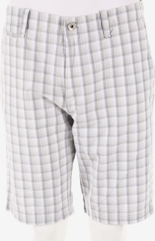 Calvin Klein Shorts in 32 in White: front