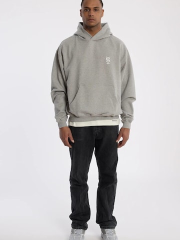 YSPT Studio Sweatshirt 'STONEWALL' in Grey