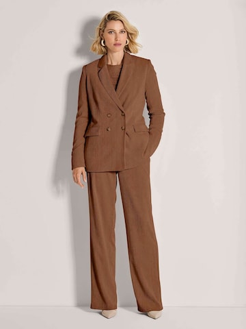MADELEINE Blazers in Bruin: voorkant