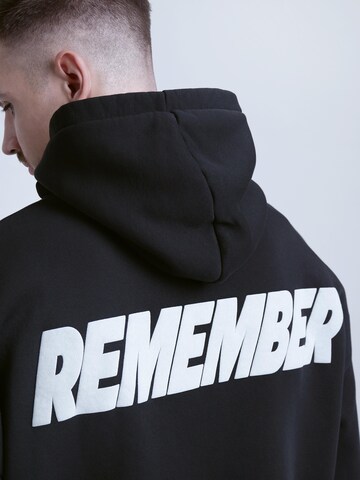 Remember you will die Sweater 'Remember' in Black