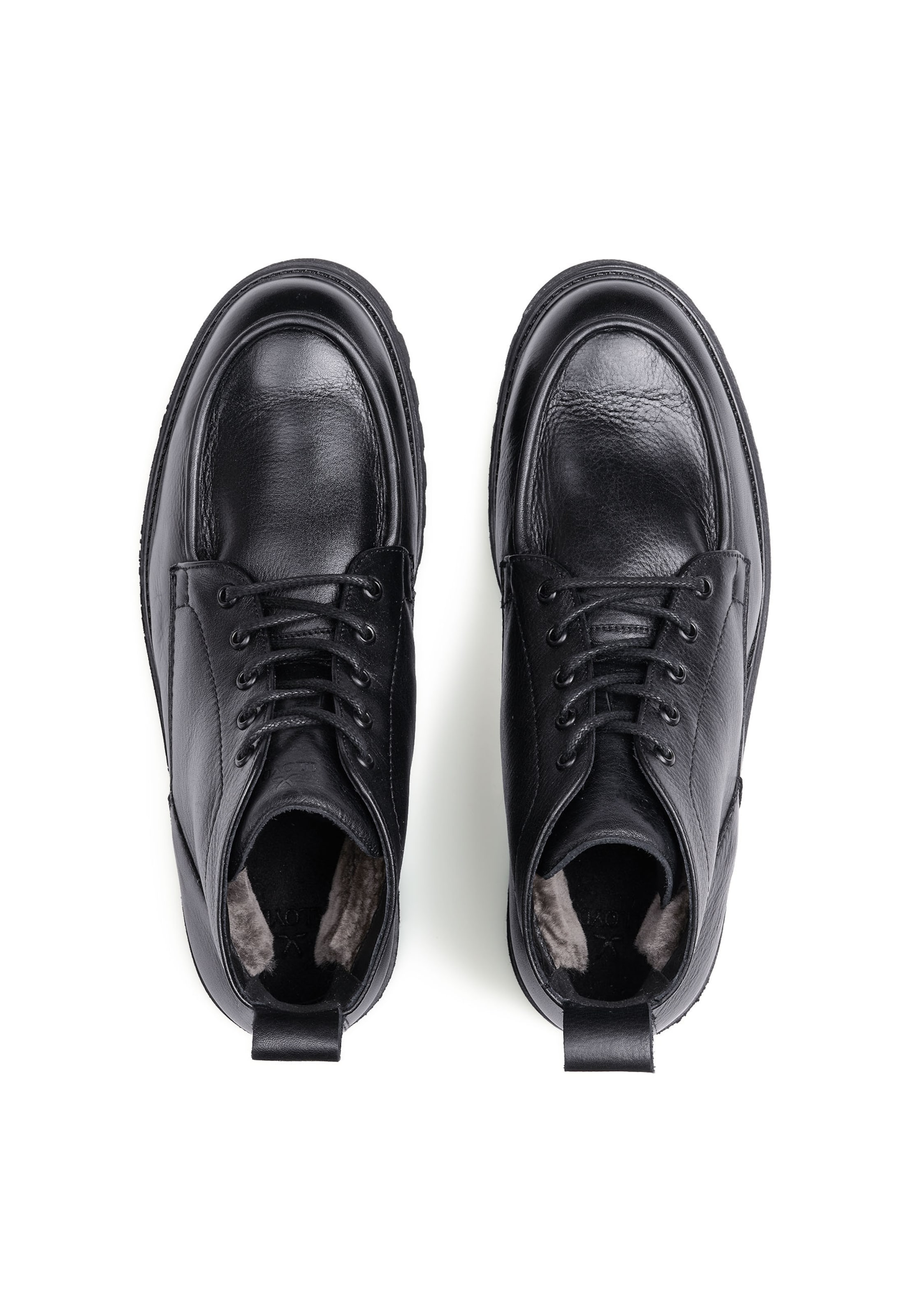 LLOYD Boots in Black