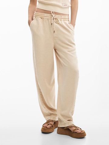 Desigual Regular Jeans i vit: framsida