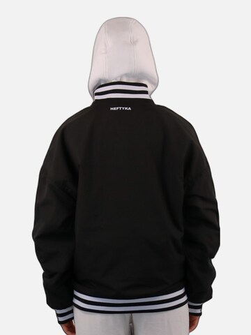 HEFTYKA Between-Season Jacket in Black