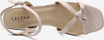 Celena - Sandalias con hebilla 'Chizitelu' en beige