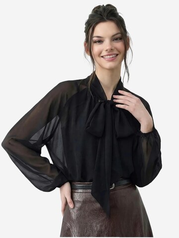 Bianco Lucci - Blusa em preto