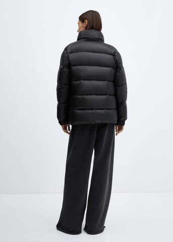 Veste fonctionnelle 'Snowy' MANGO en noir