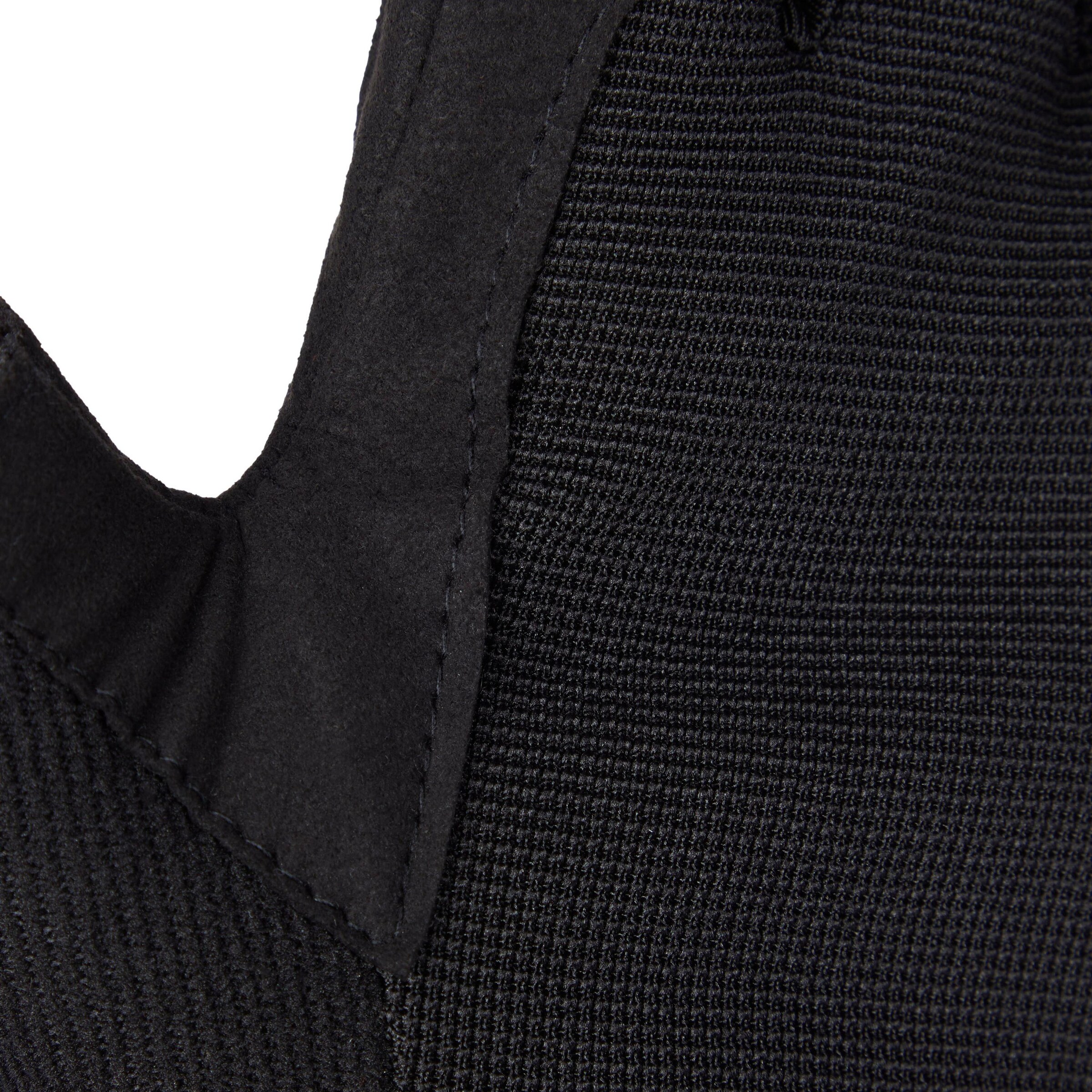 ENERGETICS Athletic Gloves in Black