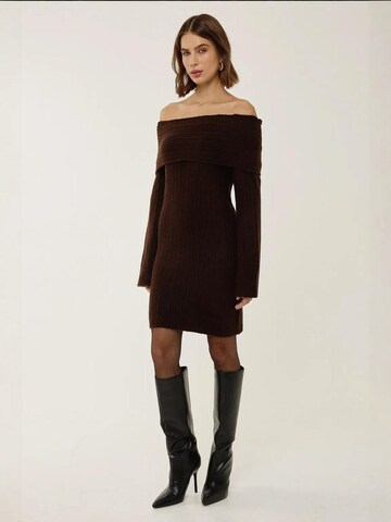 Abito in maglia di Hiccup in marrone