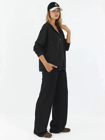 Veste de survêtement Hiccup en noir