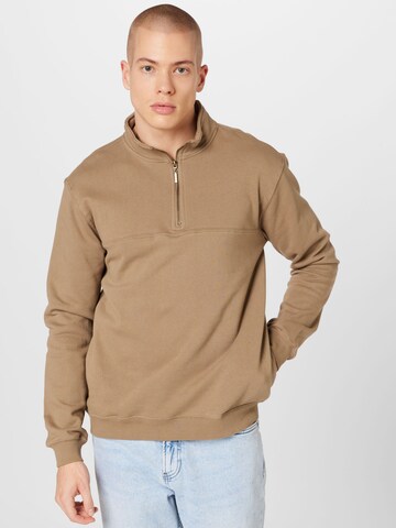 Cotton On Sweatshirt in Brown: front