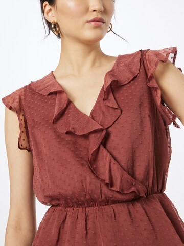 ABOUT YOU - Blusa 'Ludmilla' em vermelho
