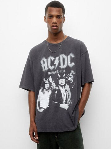 Pull&Bear T-Shirt in Grau: Vorderseite