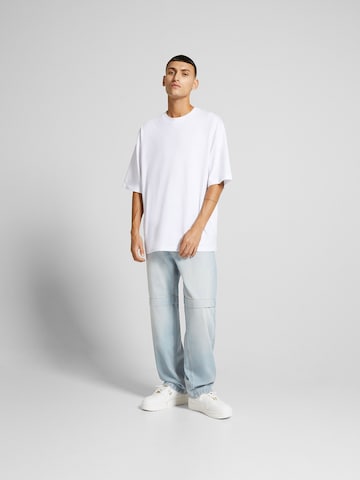 Bershka Loosefit Jeans i blå