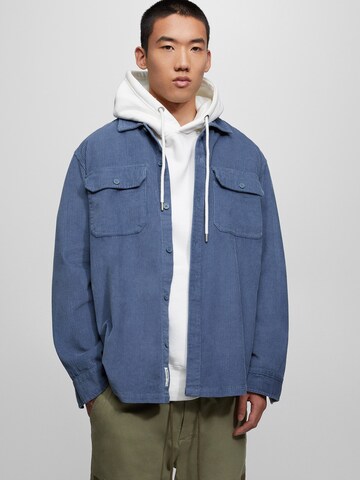 Pull&Bear Between-Season Jacket in Blue: front