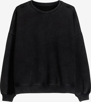 Bershka Sweatshirt i svart: framsida
